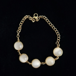 Single-strand chain bracelet