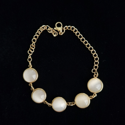 Single-strand chain bracelet
